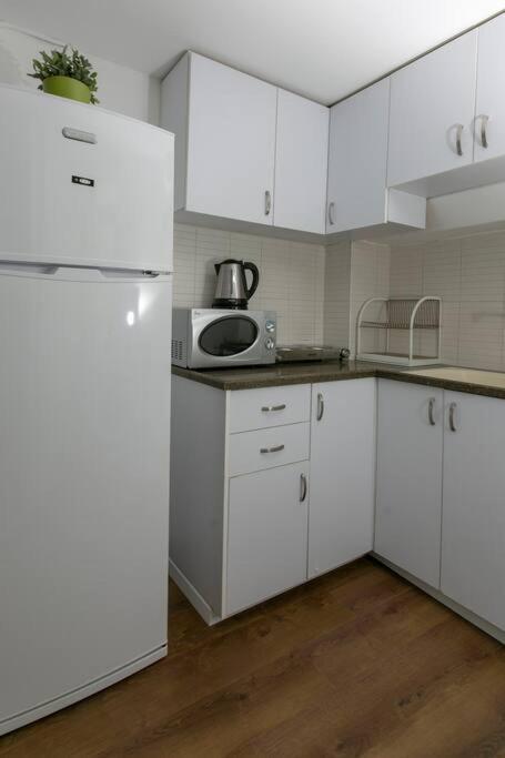 Horizon Studio Apartments *Top Location* เยรูซาเลม ภายนอก รูปภาพ